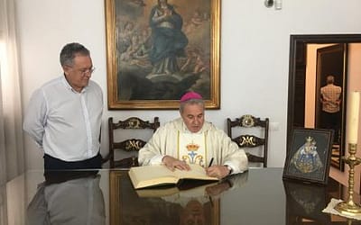 El Arzobispo de Burgos visita a María Santísima de Araceli